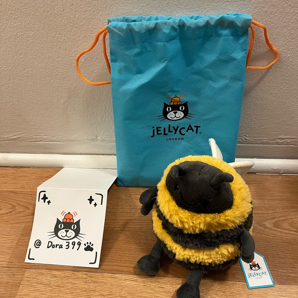 Jellycat authorities Spring Albee Bee